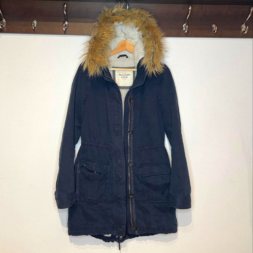 Abercrombie utility style lightweight parka jacket- Size Medium -Navy blue